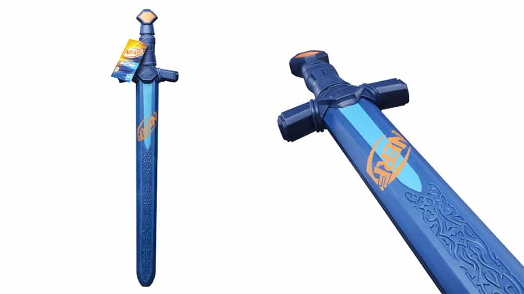 Weź udział w pełnej akcji zabawie z nowymi zabawkowymi broniami Hasbro NERF i figurkami robotów Transformers!