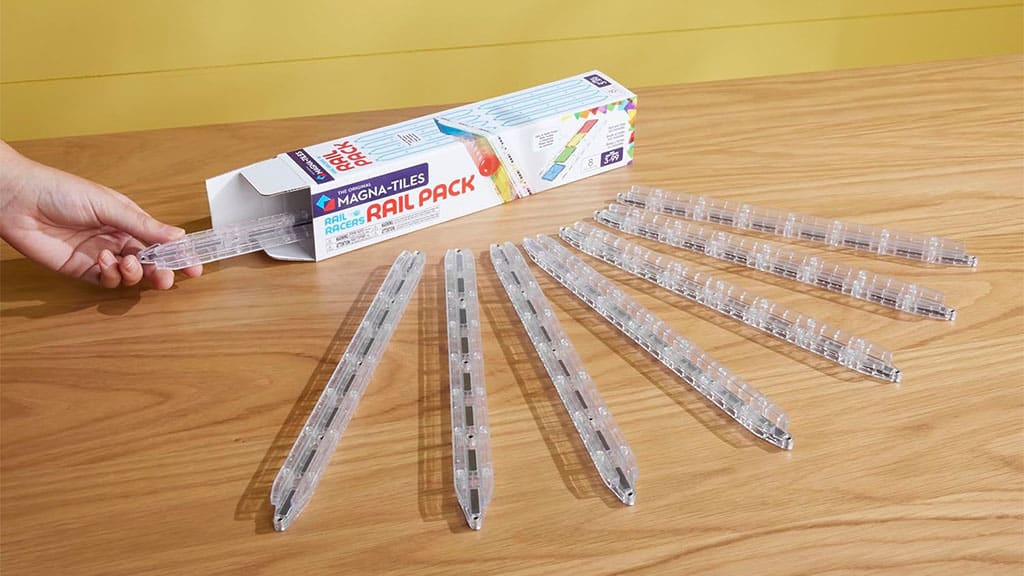 MAGNA-TILES Rail Racers 8-częściowy magnetyczny zestaw torów budowlanych