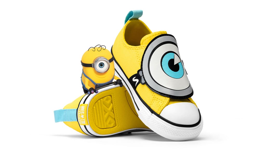 Film „Minionki i potwory” przynosi emocje także na dziecięce buty Converse