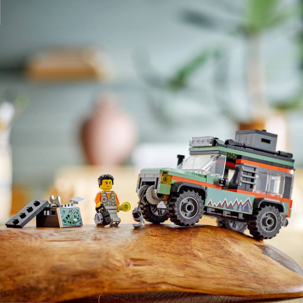 LEGO® City: 4x4 terenówka (60447) kép 3