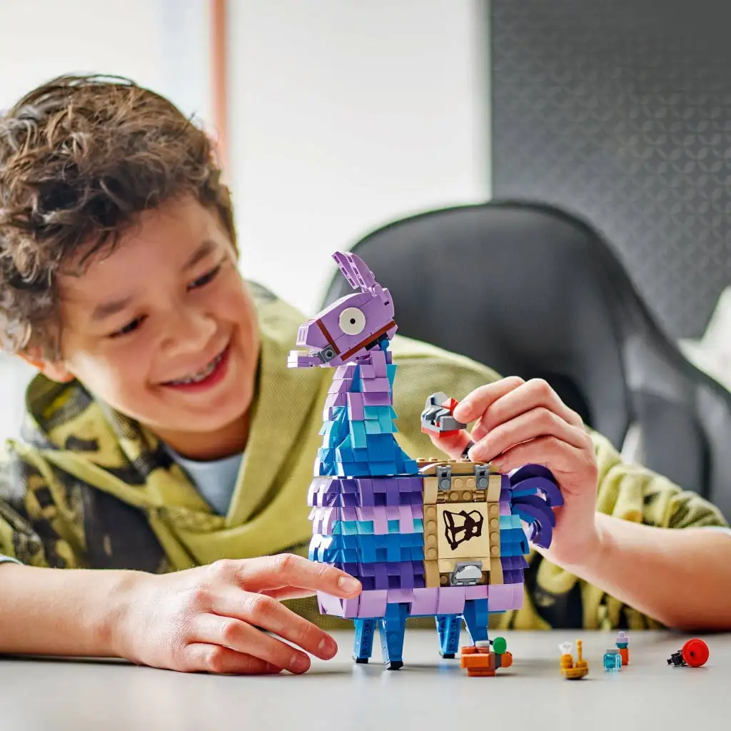 LEGO® Fortnite: Lama zaopatrzeniowa (77071) kép 3