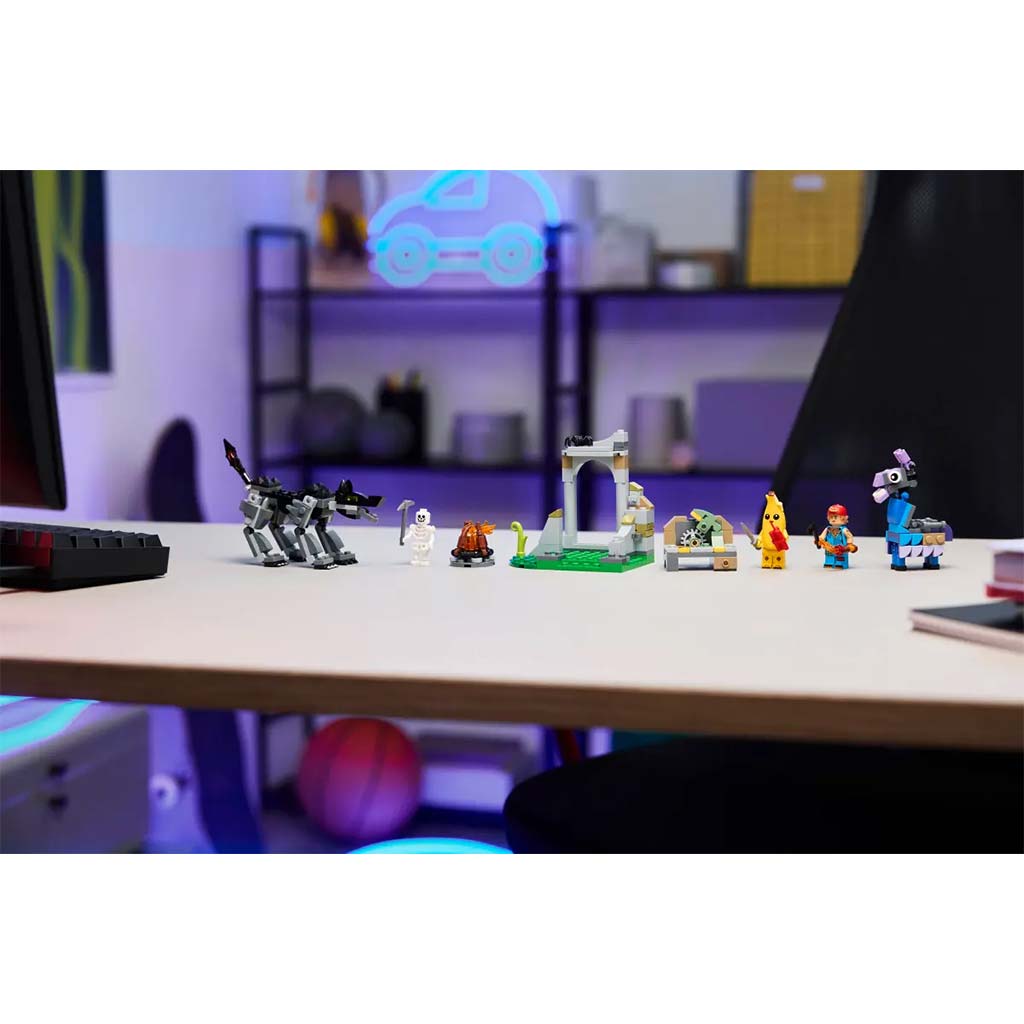 LEGO® Fortnite: Oboz Peely i Sparkplug (77075) kép 8