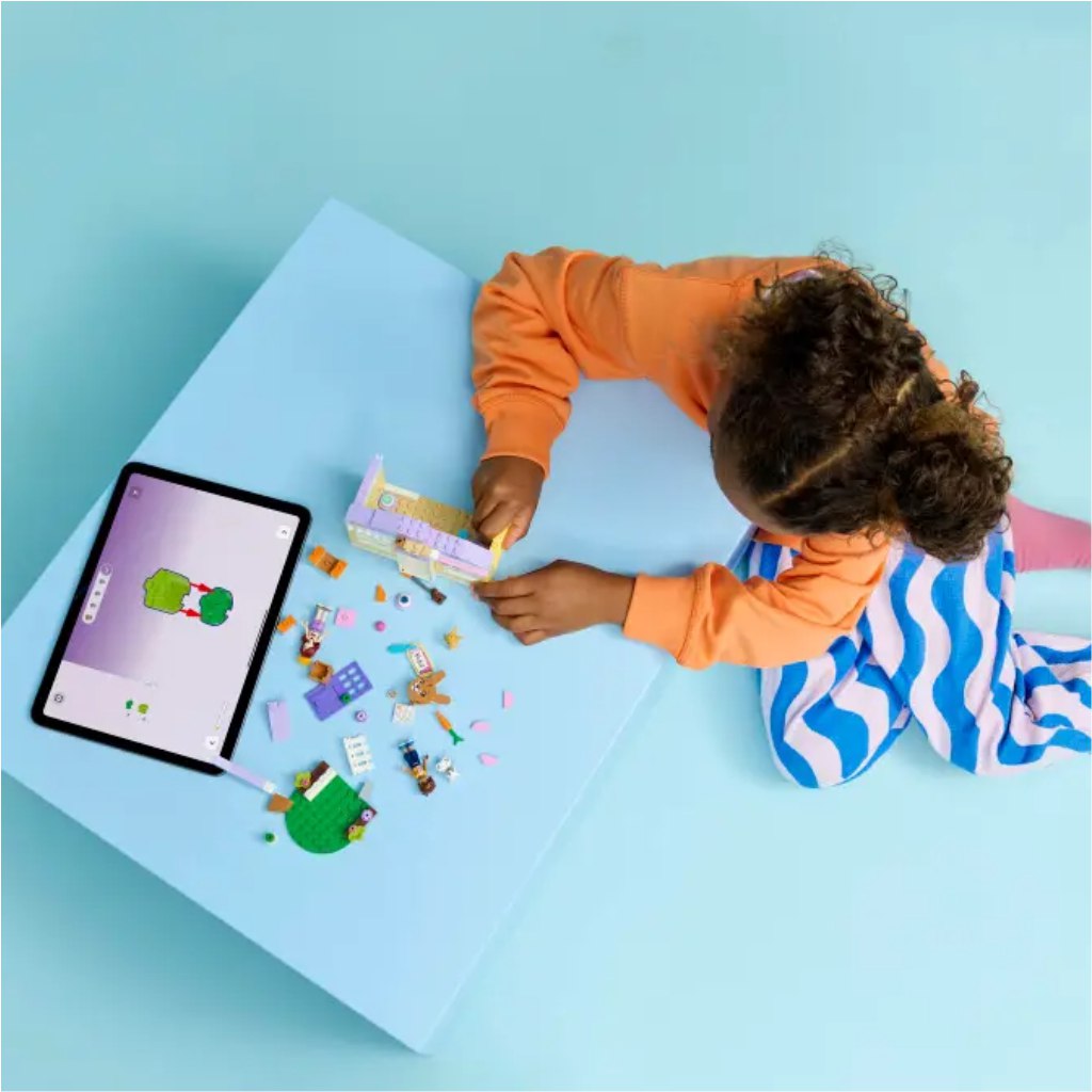 LEGO® Friends: Pensjonat dla królików w Heartlake City (42679) kép 5