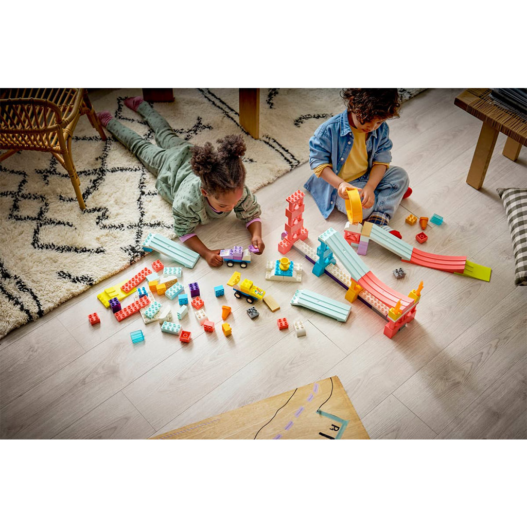LEGO® DUPLO®: 3 w 1 kreatywne rampy i pojazdy (10478) kép 4