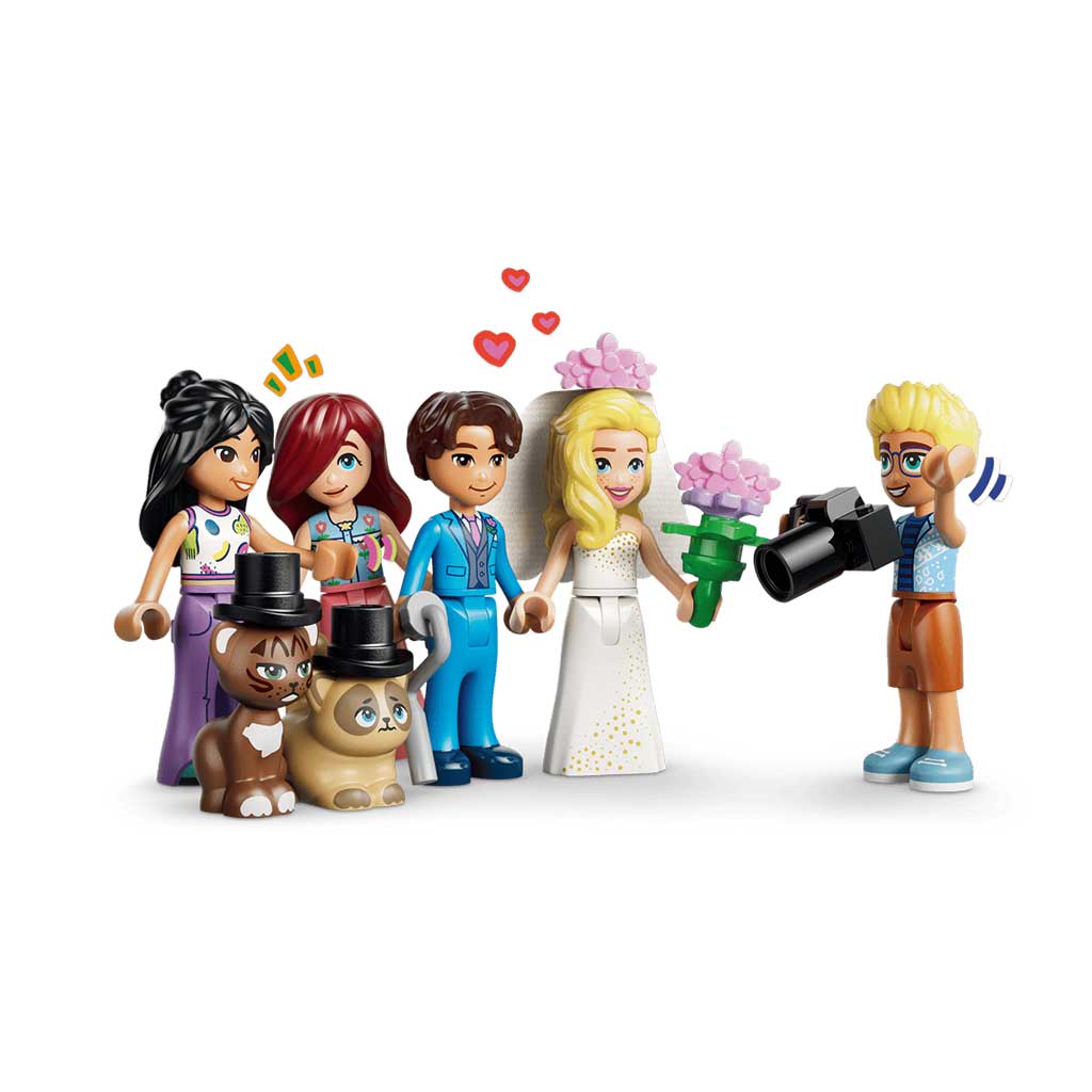LEGO® Friends: Grand Hotel w Heartlake City (42704) kép 5