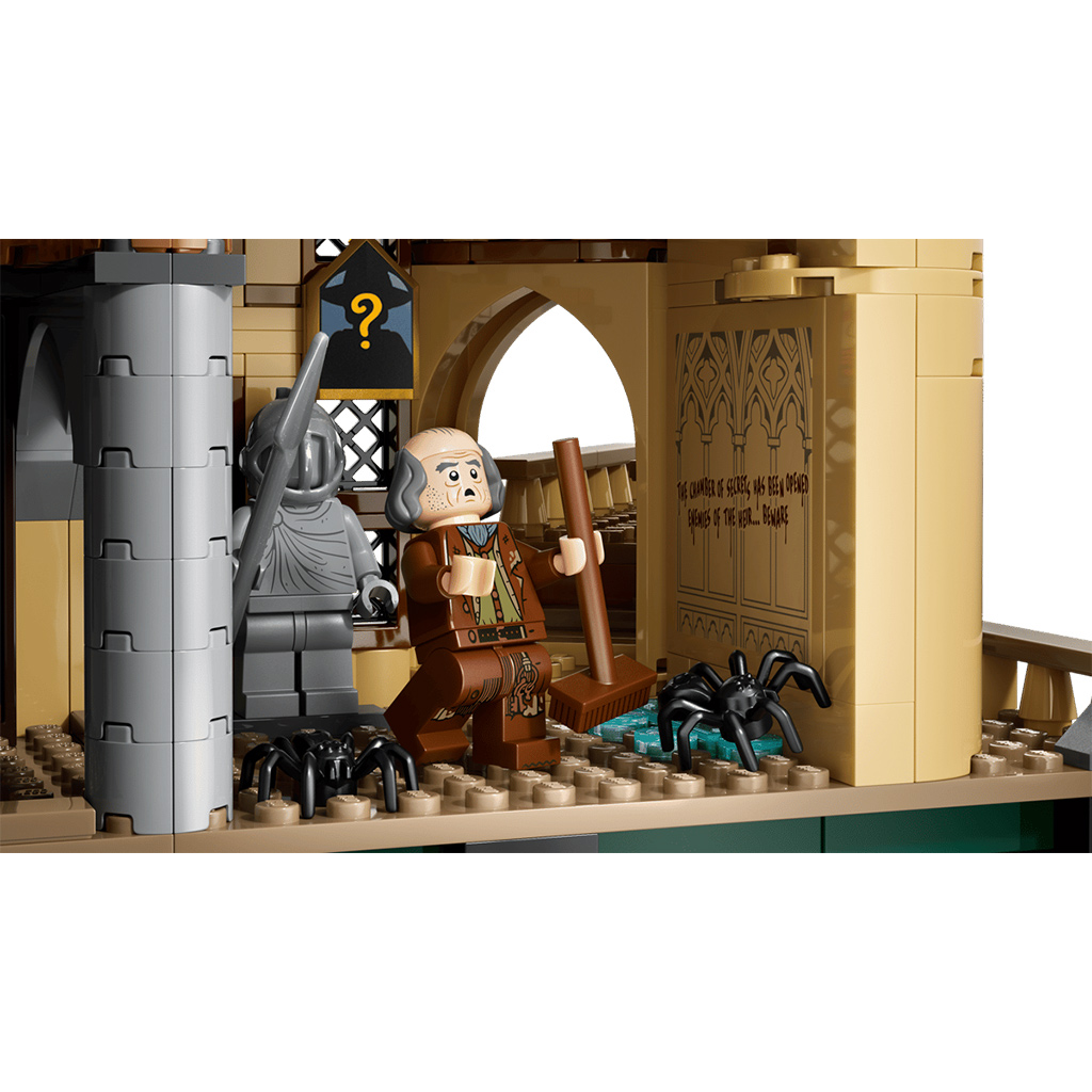 LEGO® Harry Potter™: Zamek Hogwart™: Wschodnie skrzydło (76473) kép 6