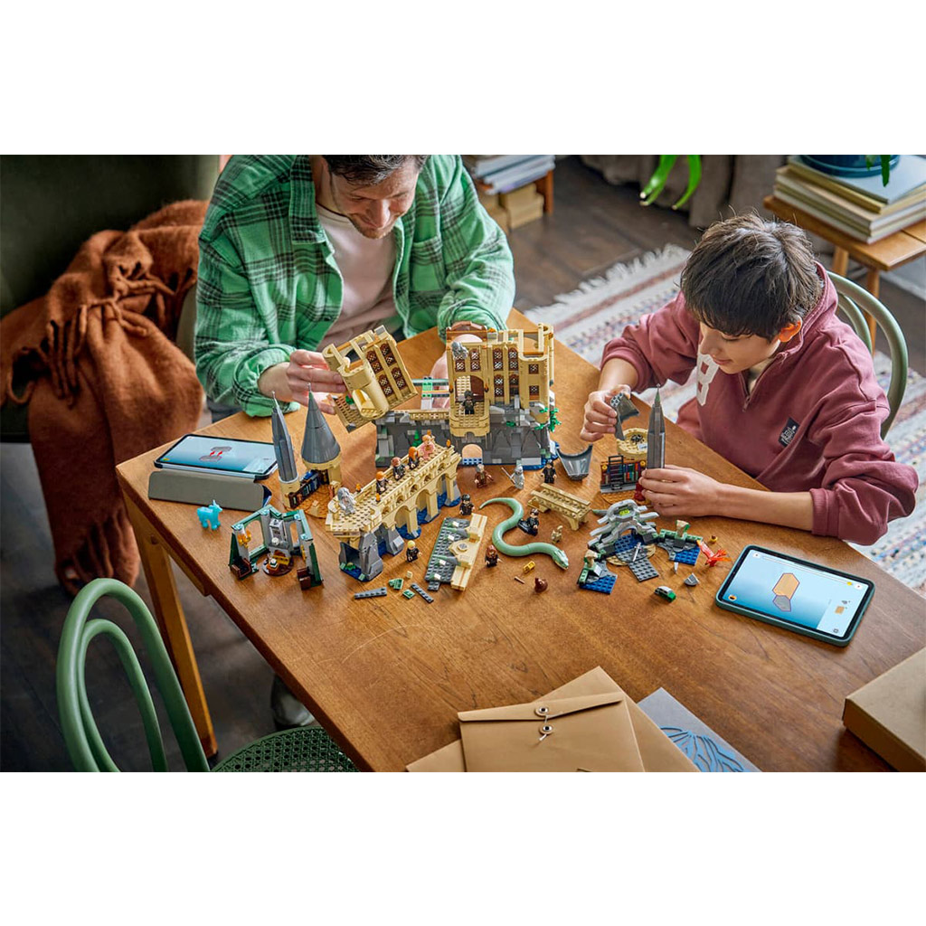 LEGO® Harry Potter™: Zamek Hogwart™: Wschodnie skrzydło (76473) kép 7