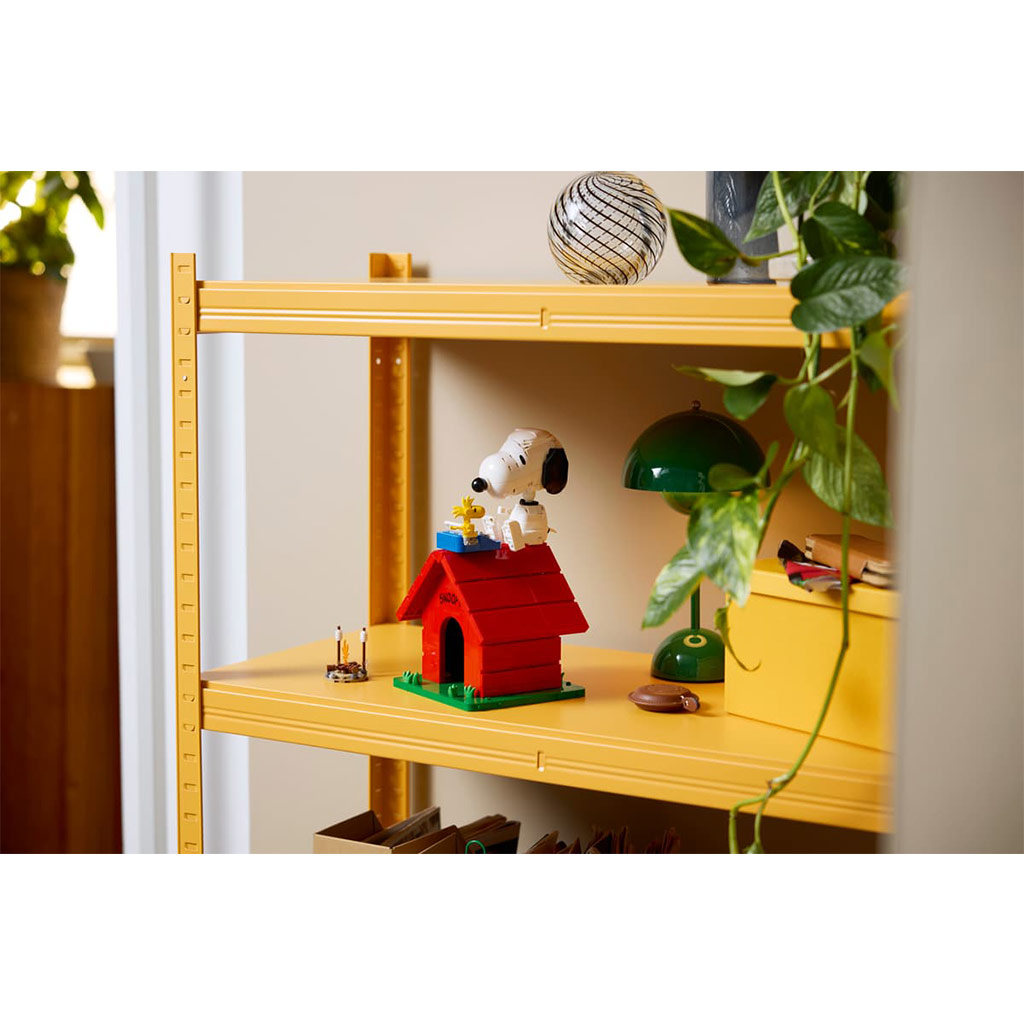 LEGO® Ideas: Peanuts: Budka Snoopyego (21368) kép 14