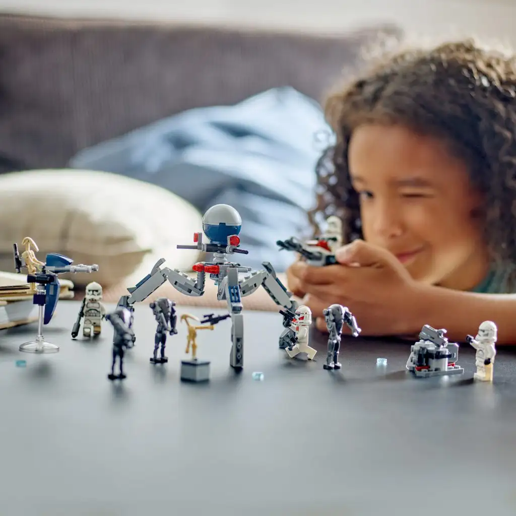 LEGO® Star Wars™: Zestaw bitewny żołnierz-klon™ i droid bojowy™ (75372) kép 3