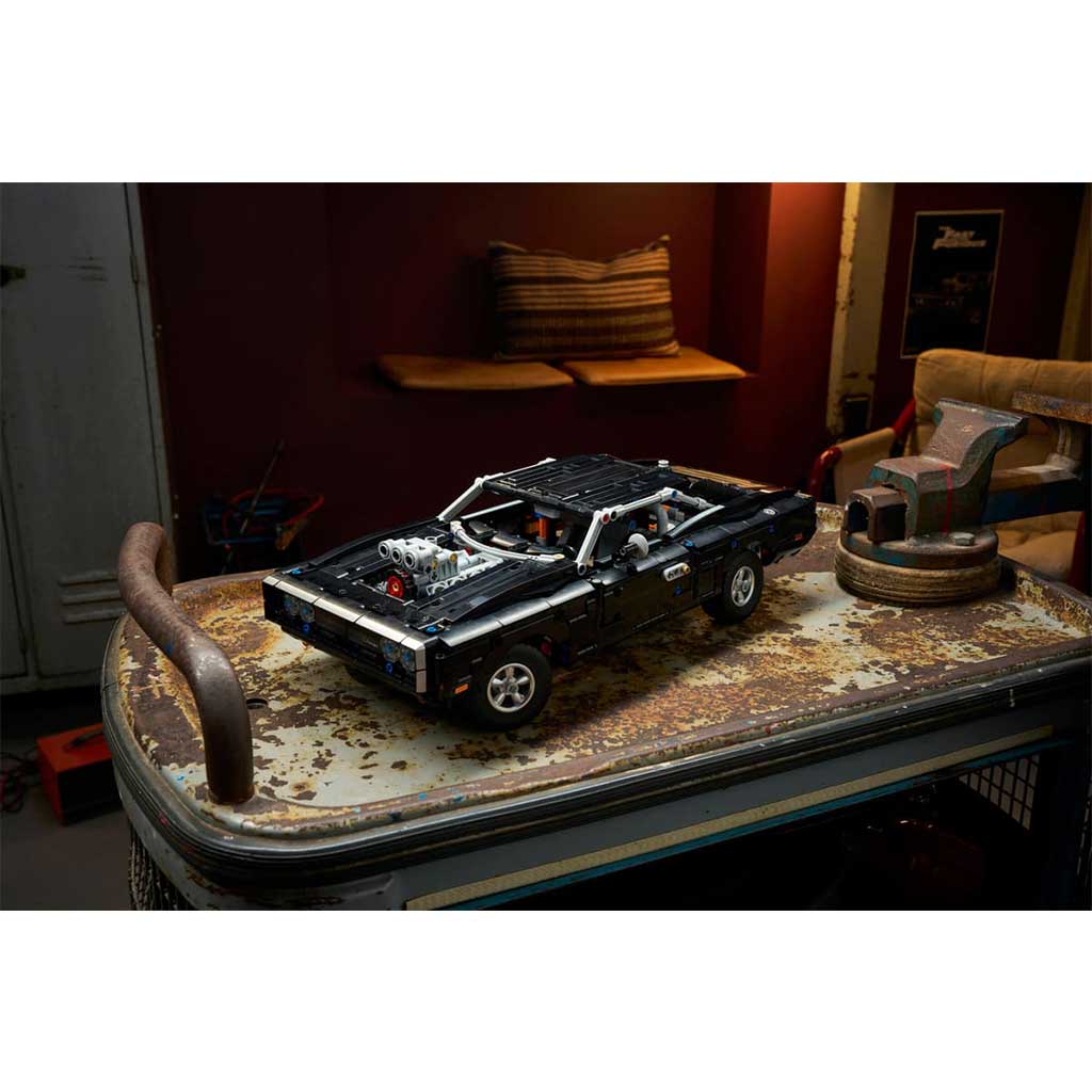 LEGO® Technic: Fast and Furious Dodge Charger R/T samochód (42231) kép 8