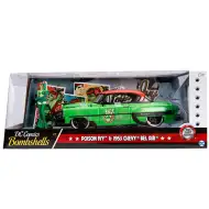 DC Comics: Figurka Trującego Bluszczu i model samochodu 1953 Chevy Bel Air w skali 1/24 - Simba Toys